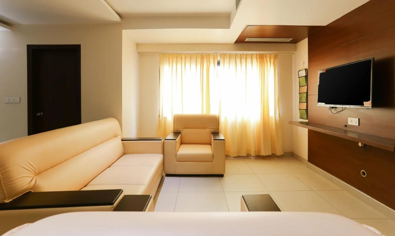 Venkys Stay Inn Удипи Экстерьер фото